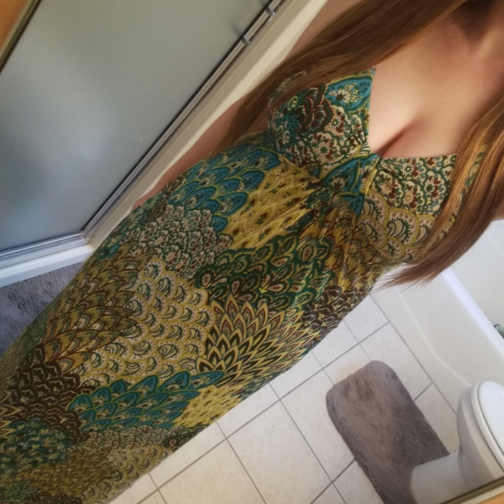 Raindrops By Papillon Maxi Dress